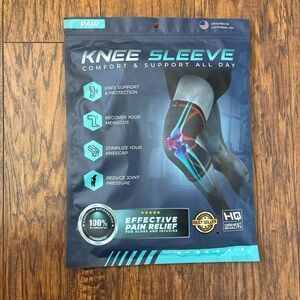 Knee sleeve for comfort and support all day size Small
